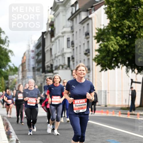 14.06.2026 - REWE Women's Run Dr. Thomas Lammeyer http://msf.ph/oto/9783231 14.06.2026 10:52:19 Laufen 5705, 7 meine-sportfotos.de