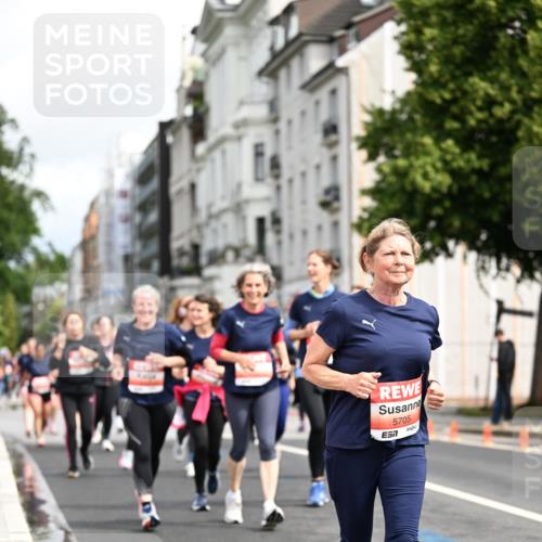 14.06.2026 - REWE Women's Run Dr. Thomas Lammeyer http://msf.ph/oto/9783239 14.06.2026 10:52:20 Laufen 5705 meine-sportfotos.de