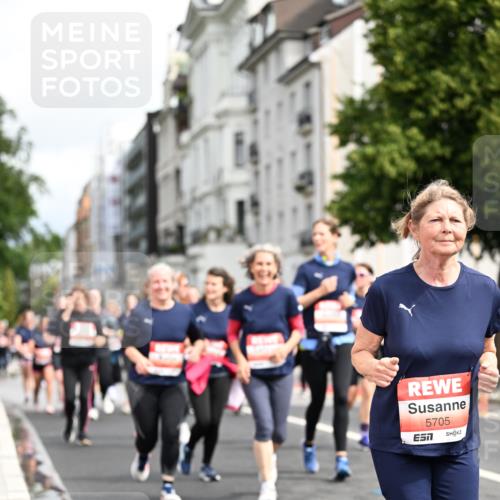 14.06.2026 - REWE Women's Run Dr. Thomas Lammeyer http://msf.ph/oto/9783243 14.06.2026 10:52:20 Laufen 5705 meine-sportfotos.de