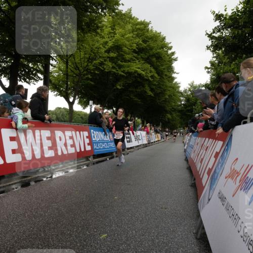 14.06.2026 - REWE Women's Run Michael Strokosch http://msf.ph/oto/9783249 14.06.2026 09:48:13 Laufen 97, 7645, 56, 80, 5 meine-sportfotos.de