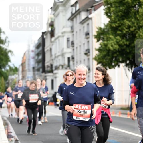 14.06.2026 - REWE Women's Run Dr. Thomas Lammeyer http://msf.ph/oto/9783270 14.06.2026 10:52:22 Laufen 5237 meine-sportfotos.de