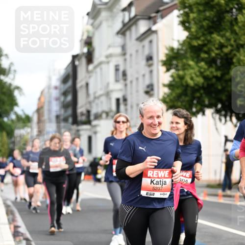 14.06.2026 - REWE Women's Run Dr. Thomas Lammeyer http://msf.ph/oto/9783272 14.06.2026 10:52:22 Laufen 5237, 7 meine-sportfotos.de