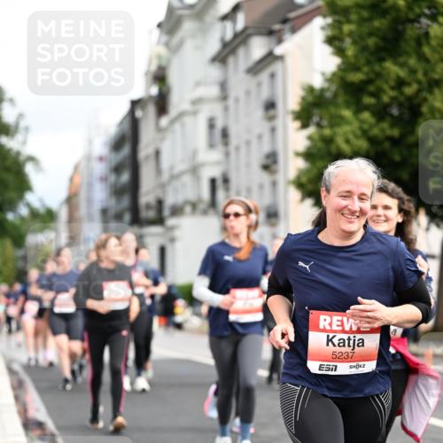 14.06.2026 - REWE Women's Run Dr. Thomas Lammeyer http://msf.ph/oto/9783279 14.06.2026 10:52:23 Laufen 5237 meine-sportfotos.de