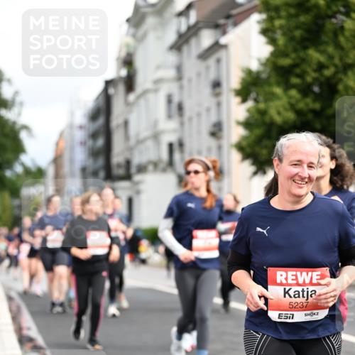14.06.2026 - REWE Women's Run Dr. Thomas Lammeyer http://msf.ph/oto/9783280 14.06.2026 10:52:23 Laufen 5237, 860 meine-sportfotos.de