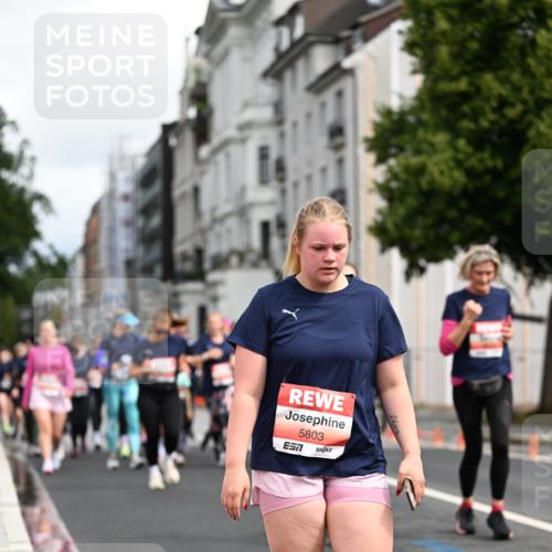 14.06.2026 - REWE Women's Run Dr. Thomas Lammeyer http://msf.ph/oto/9783442 14.06.2026 10:52:34 Laufen 5803, 7 meine-sportfotos.de