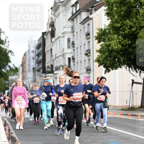 14.06.2026 - REWE Women's Run Dr. Thomas Lammeyer http://msf.ph/oto/9783478 14.06.2026 10:52:37 Laufen 57, 5452, 6067 meine-sportfotos.de