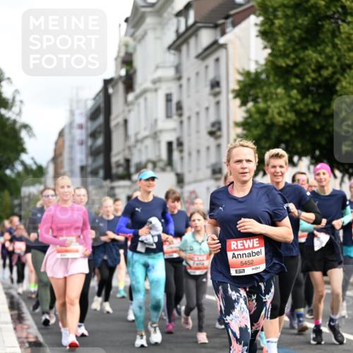 14.06.2026 - REWE Women's Run Dr. Thomas Lammeyer http://msf.ph/oto/9783515 14.06.2026 10:52:39 Laufen 5452, 57 meine-sportfotos.de