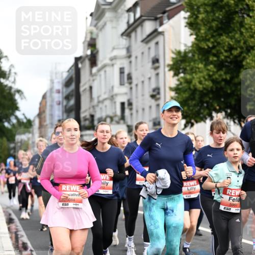 14.06.2026 - REWE Women's Run Dr. Thomas Lammeyer http://msf.ph/oto/9783541 14.06.2026 10:52:41 Laufen 5084, 13, 7, 5960, 7 meine-sportfotos.de