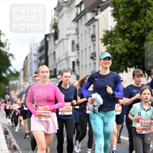 14.06.2026 - REWE Women's Run Dr. Thomas Lammeyer http://msf.ph/oto/9783544 14.06.2026 10:52:41 Laufen 5084, 57, 6013, 5960 meine-sportfotos.de
