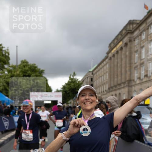 14.06.2026 - REWE Women's Run Michael Strokosch http://msf.ph/oto/9783553 14.06.2026 09:52:24 Laufen 10604 meine-sportfotos.de