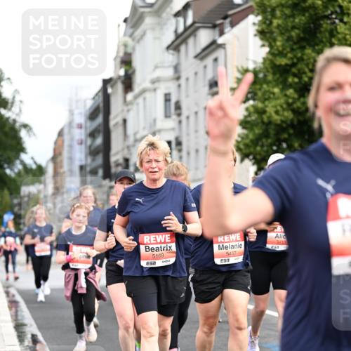 14.06.2026 - REWE Women's Run Dr. Thomas Lammeyer http://msf.ph/oto/9783579 14.06.2026 10:52:45 Laufen 5169, 5437, 5710, 57 meine-sportfotos.de
