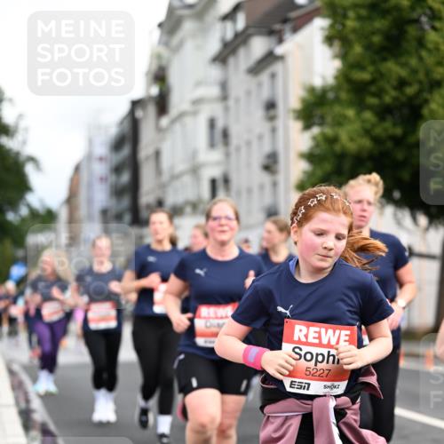 14.06.2026 - REWE Women's Run Dr. Thomas Lammeyer http://msf.ph/oto/9783616 14.06.2026 10:52:47 Laufen 5227 meine-sportfotos.de