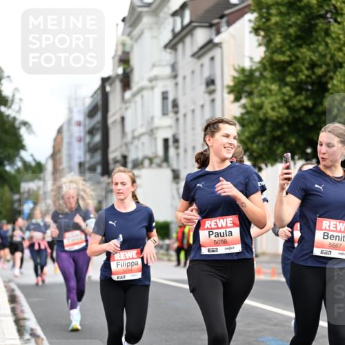 14.06.2026 - REWE Women's Run Dr. Thomas Lammeyer http://msf.ph/oto/9783635 14.06.2026 10:52:49 Laufen 5014, 5668, 5667, 7 meine-sportfotos.de