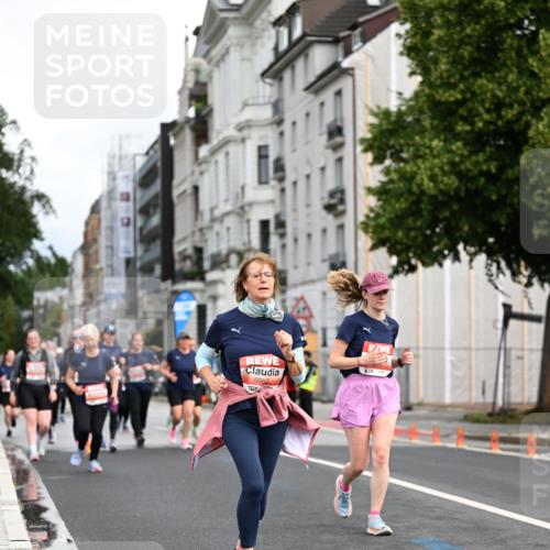 14.06.2026 - REWE Women's Run Dr. Thomas Lammeyer http://msf.ph/oto/9783719 14.06.2026 10:52:55 Laufen 5967, 57 meine-sportfotos.de