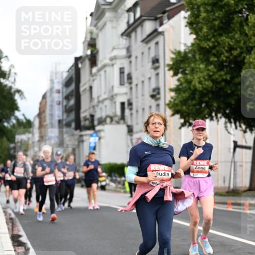 14.06.2026 - REWE Women's Run Dr. Thomas Lammeyer http://msf.ph/oto/9783730 14.06.2026 10:52:55 Laufen 5967, 157 meine-sportfotos.de