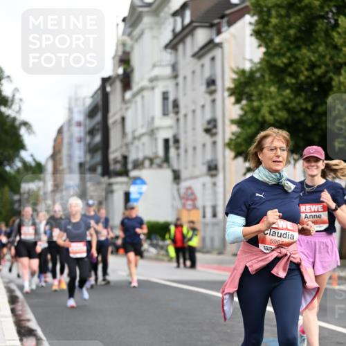 14.06.2026 - REWE Women's Run Dr. Thomas Lammeyer http://msf.ph/oto/9783740 14.06.2026 10:52:56 Laufen 5967, 157 meine-sportfotos.de