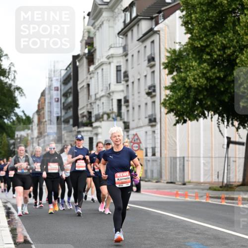 14.06.2026 - REWE Women's Run Dr. Thomas Lammeyer http://msf.ph/oto/9783765 14.06.2026 10:52:58 Laufen 5221 meine-sportfotos.de