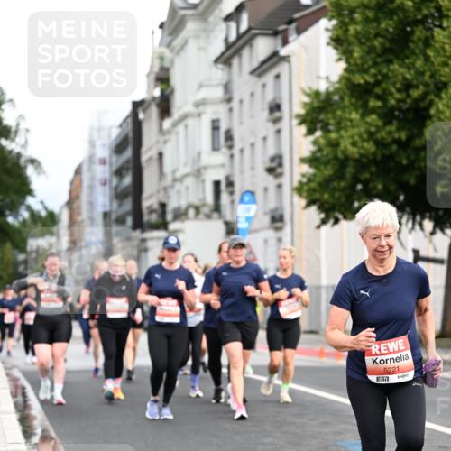 14.06.2026 - REWE Women's Run Dr. Thomas Lammeyer http://msf.ph/oto/9783787 14.06.2026 10:53:00 Laufen 5221, 7 meine-sportfotos.de