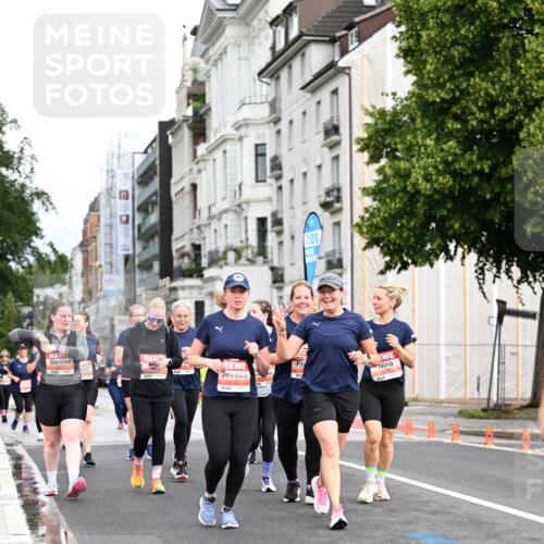 14.06.2026 - REWE Women's Run Dr. Thomas Lammeyer http://msf.ph/oto/9783800 14.06.2026 10:53:00 Laufen 5, 7, 00 meine-sportfotos.de