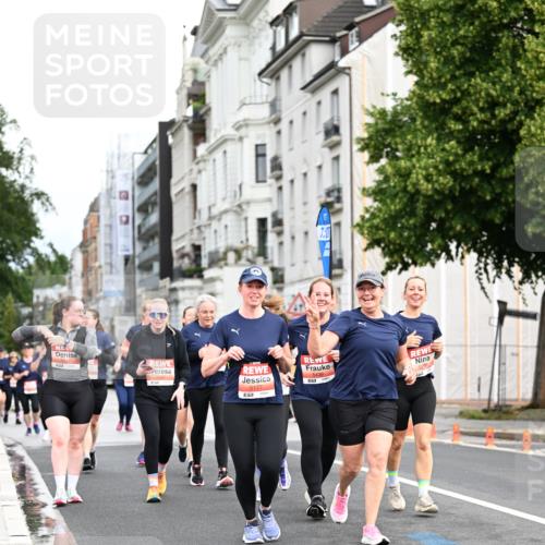 14.06.2026 - REWE Women's Run Dr. Thomas Lammeyer http://msf.ph/oto/9783806 14.06.2026 10:53:01 Laufen 5541, 5177, 5439, 5295 meine-sportfotos.de