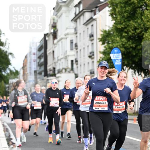 14.06.2026 - REWE Women's Run Dr. Thomas Lammeyer http://msf.ph/oto/9783828 14.06.2026 10:53:02 Laufen 7, 00, 5177, 57, 5439, 7 meine-sportfotos.de