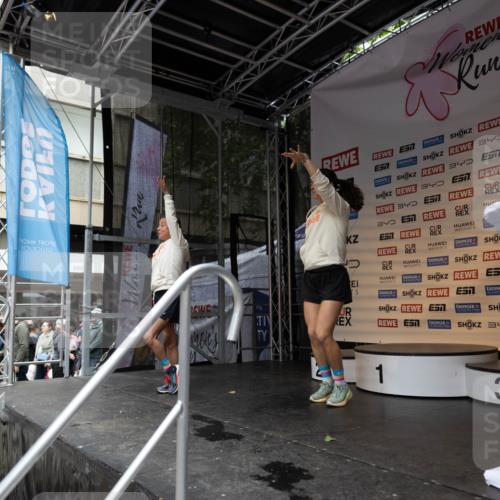 14.06.2026 - REWE Women's Run Michael Strokosch http://msf.ph/oto/9783836 14.06.2026 10:06:44 Laufen 92, 340, 57, 34, 345, 3, 5, 5, 57, 5, 3, 34, 1, 3 meine-sportfotos.de