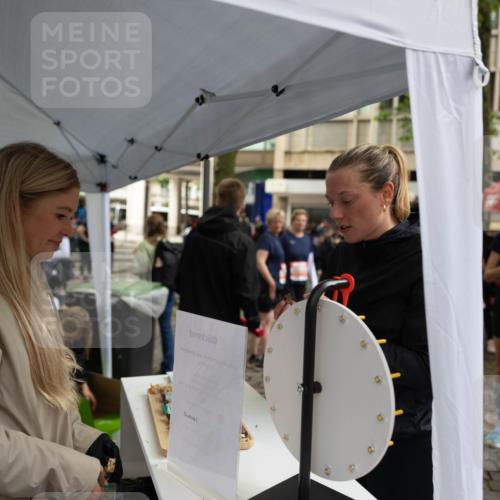 14.06.2026 - REWE Women's Run Michael Strokosch http://msf.ph/oto/9783911 14.06.2026 10:08:21 Laufen 212 meine-sportfotos.de