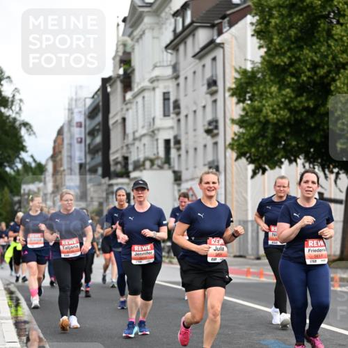14.06.2026 - REWE Women's Run Dr. Thomas Lammeyer http://msf.ph/oto/9783912 14.06.2026 10:53:09 Laufen 5934, 5611, 7 meine-sportfotos.de