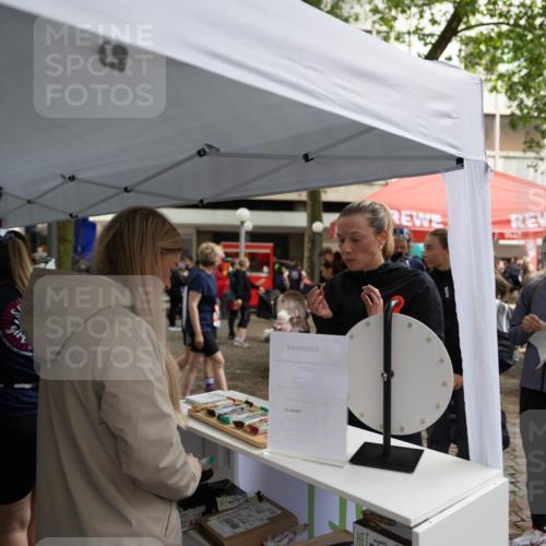 14.06.2026 - REWE Women's Run Michael Strokosch http://msf.ph/oto/9783919 14.06.2026 10:08:25 Laufen  meine-sportfotos.de