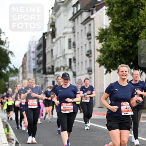 14.06.2026 - REWE Women's Run Dr. Thomas Lammeyer http://msf.ph/oto/9783925 14.06.2026 10:53:10 Laufen 5934, 57 meine-sportfotos.de