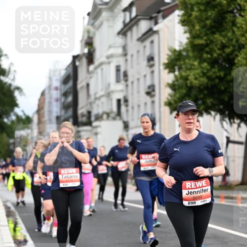 14.06.2026 - REWE Women's Run Dr. Thomas Lammeyer http://msf.ph/oto/9783942 14.06.2026 10:53:11 Laufen 190, 5699, 7 meine-sportfotos.de