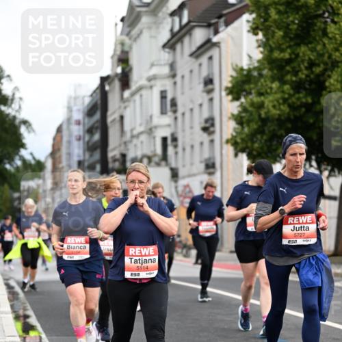 14.06.2026 - REWE Women's Run Dr. Thomas Lammeyer http://msf.ph/oto/9783959 14.06.2026 10:53:12 Laufen 5104, 5114, 5727, 7 meine-sportfotos.de