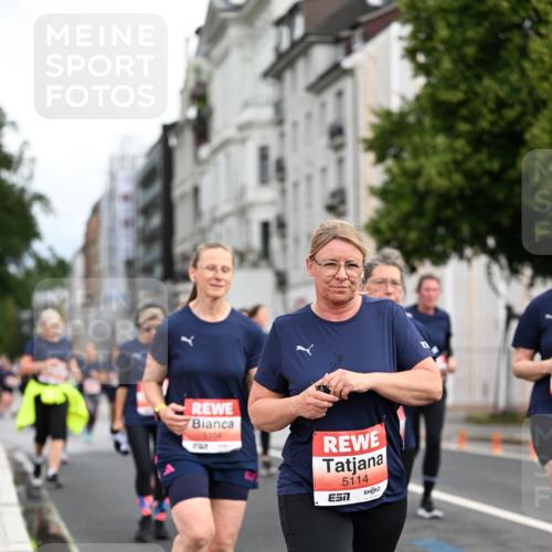 14.06.2026 - REWE Women's Run Dr. Thomas Lammeyer http://msf.ph/oto/9783983 14.06.2026 10:53:14 Laufen 5104, 757, 5114 meine-sportfotos.de