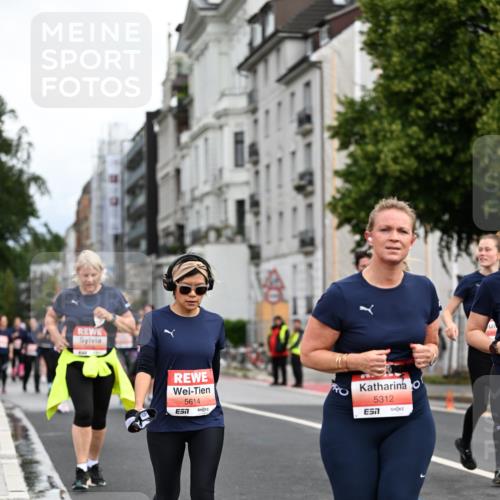 14.06.2026 - REWE Women's Run Dr. Thomas Lammeyer http://msf.ph/oto/9784012 14.06.2026 10:53:16 Laufen 5614, 7, 5312, 7 meine-sportfotos.de
