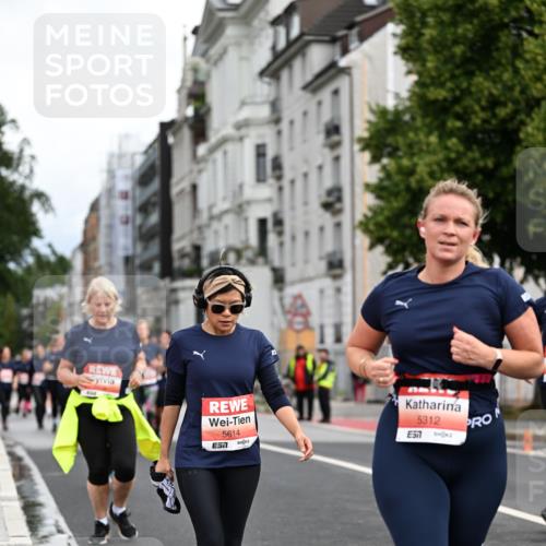 14.06.2026 - REWE Women's Run Dr. Thomas Lammeyer http://msf.ph/oto/9784019 14.06.2026 10:53:16 Laufen 5614, 5312, 7 meine-sportfotos.de