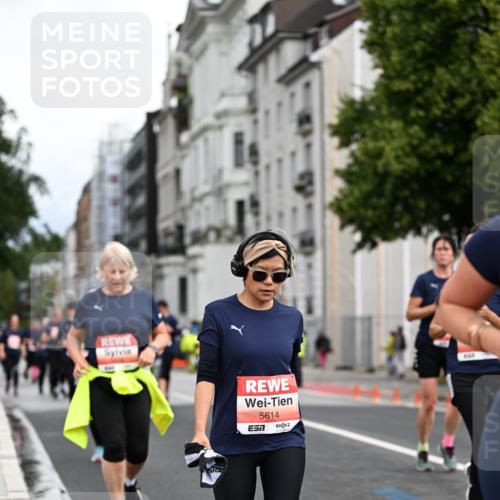 14.06.2026 - REWE Women's Run Dr. Thomas Lammeyer http://msf.ph/oto/9784030 14.06.2026 10:53:17 Laufen 5614 meine-sportfotos.de