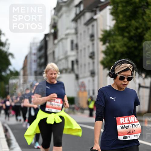 14.06.2026 - REWE Women's Run Dr. Thomas Lammeyer http://msf.ph/oto/9784046 14.06.2026 10:53:18 Laufen 5614 meine-sportfotos.de