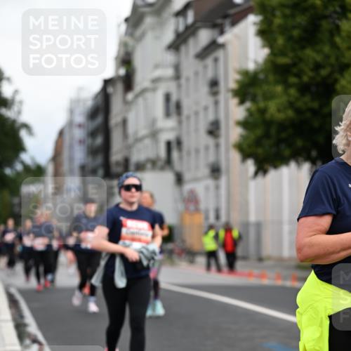 14.06.2026 - REWE Women's Run Dr. Thomas Lammeyer http://msf.ph/oto/9784066 14.06.2026 10:53:19 Laufen  meine-sportfotos.de