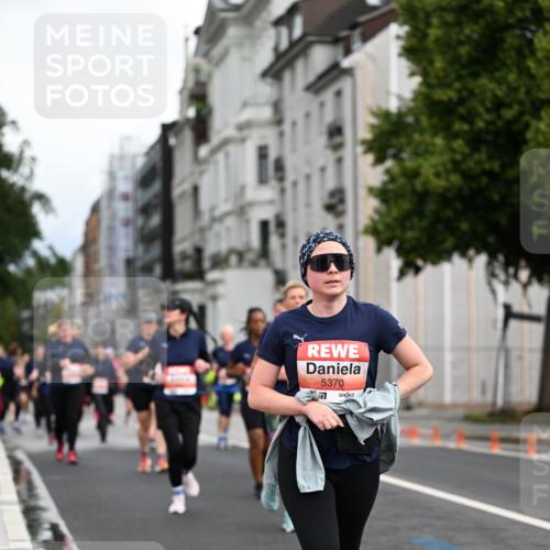 14.06.2026 - REWE Women's Run Dr. Thomas Lammeyer http://msf.ph/oto/9784078 14.06.2026 10:53:20 Laufen 5370 meine-sportfotos.de