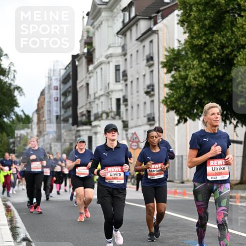 14.06.2026 - REWE Women's Run Dr. Thomas Lammeyer http://msf.ph/oto/9784096 14.06.2026 10:53:22 Laufen 5494, 5149, 5020 meine-sportfotos.de