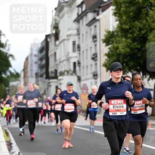 14.06.2026 - REWE Women's Run Dr. Thomas Lammeyer http://msf.ph/oto/9784116 14.06.2026 10:53:23 Laufen 5494, 5149, 57 meine-sportfotos.de