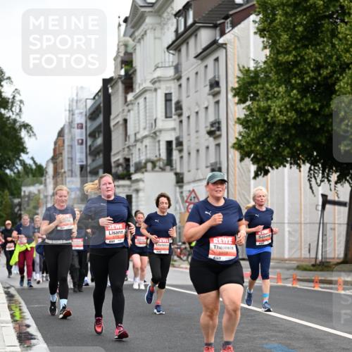 14.06.2026 - REWE Women's Run Dr. Thomas Lammeyer http://msf.ph/oto/9784124 14.06.2026 10:53:24 Laufen 65, 5903 meine-sportfotos.de