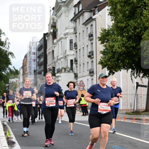 14.06.2026 - REWE Women's Run Dr. Thomas Lammeyer http://msf.ph/oto/9784130 14.06.2026 10:53:24 Laufen 5903 meine-sportfotos.de