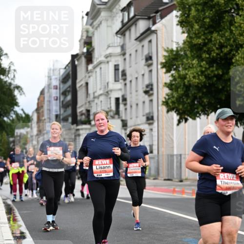 14.06.2026 - REWE Women's Run Dr. Thomas Lammeyer http://msf.ph/oto/9784139 14.06.2026 10:53:25 Laufen 5775, 7, 5903 meine-sportfotos.de