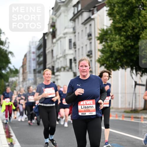 14.06.2026 - REWE Women's Run Dr. Thomas Lammeyer http://msf.ph/oto/9784157 14.06.2026 10:53:26 Laufen 5775 meine-sportfotos.de