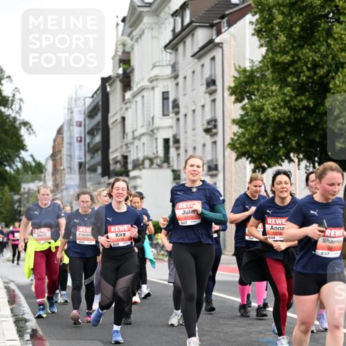 14.06.2026 - REWE Women's Run Dr. Thomas Lammeyer http://msf.ph/oto/9784217 14.06.2026 10:53:30 Laufen 5118, 5119, 5574, 563 meine-sportfotos.de