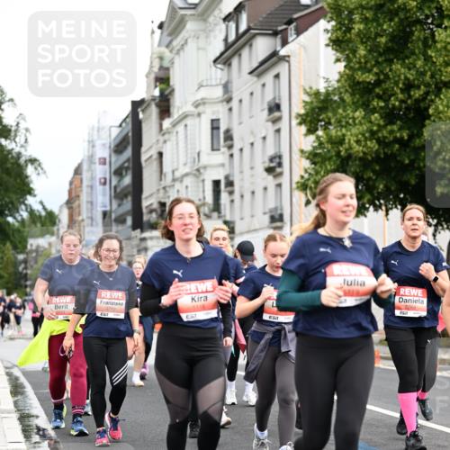 14.06.2026 - REWE Women's Run Dr. Thomas Lammeyer http://msf.ph/oto/9784235 14.06.2026 10:53:32 Laufen 5103, 5752, 6116, 5268, 57 meine-sportfotos.de