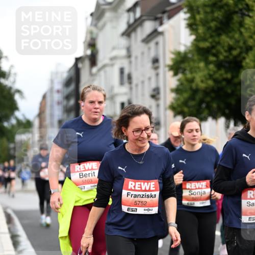 14.06.2026 - REWE Women's Run Dr. Thomas Lammeyer http://msf.ph/oto/9784292 14.06.2026 10:53:35 Laufen 5103, 5577, 5222, 5752 meine-sportfotos.de