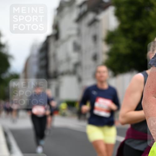 14.06.2026 - REWE Women's Run Dr. Thomas Lammeyer http://msf.ph/oto/9784326 14.06.2026 10:53:37 Laufen  meine-sportfotos.de
