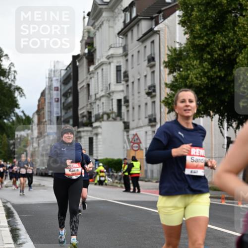 14.06.2026 - REWE Women's Run Dr. Thomas Lammeyer http://msf.ph/oto/9784327 14.06.2026 10:53:38 Laufen 5816 meine-sportfotos.de